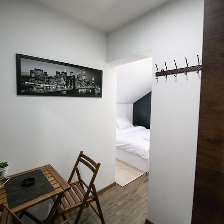 Lux Jefimija Lägenhet Valjevo Rum bild